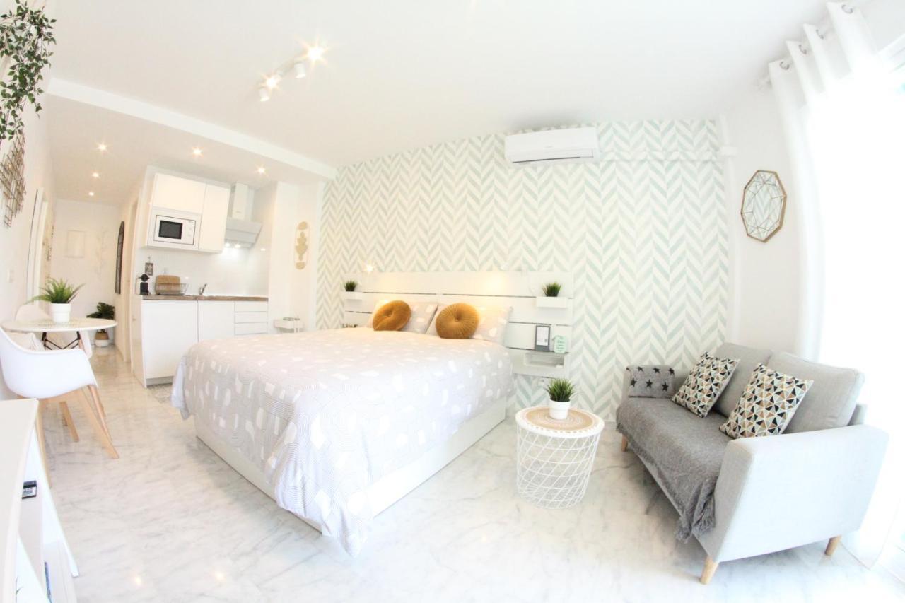 Torremolinos - New Central Studio Plata With Balcony Lejlighed Eksteriør billede